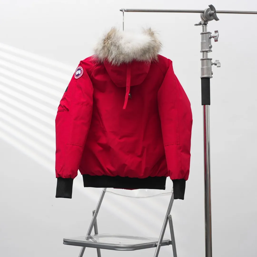 P720 CANADA GOOSE丨Canada Goose 01 Pilot Hooded Down Jacket Color: Chinese Red Size: XS-XXL
